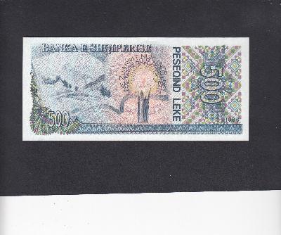 Beschrijving achterzijde: MOUNTAINS